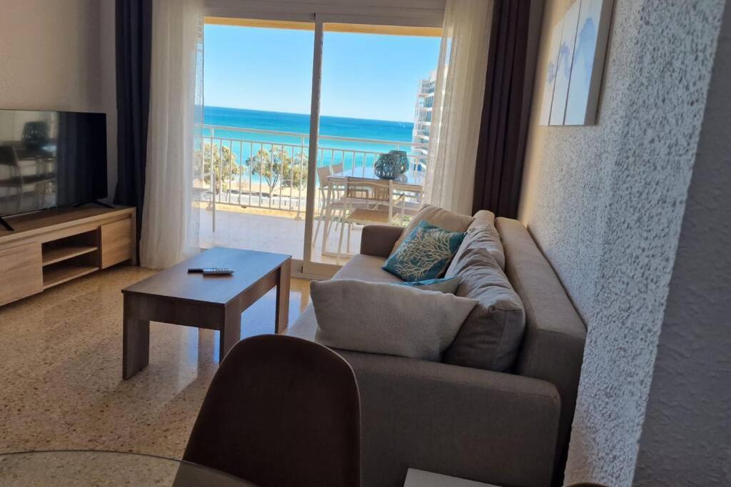 Stunning Sea Vistas By The Beach Appartement Benicàssim Buitenkant foto